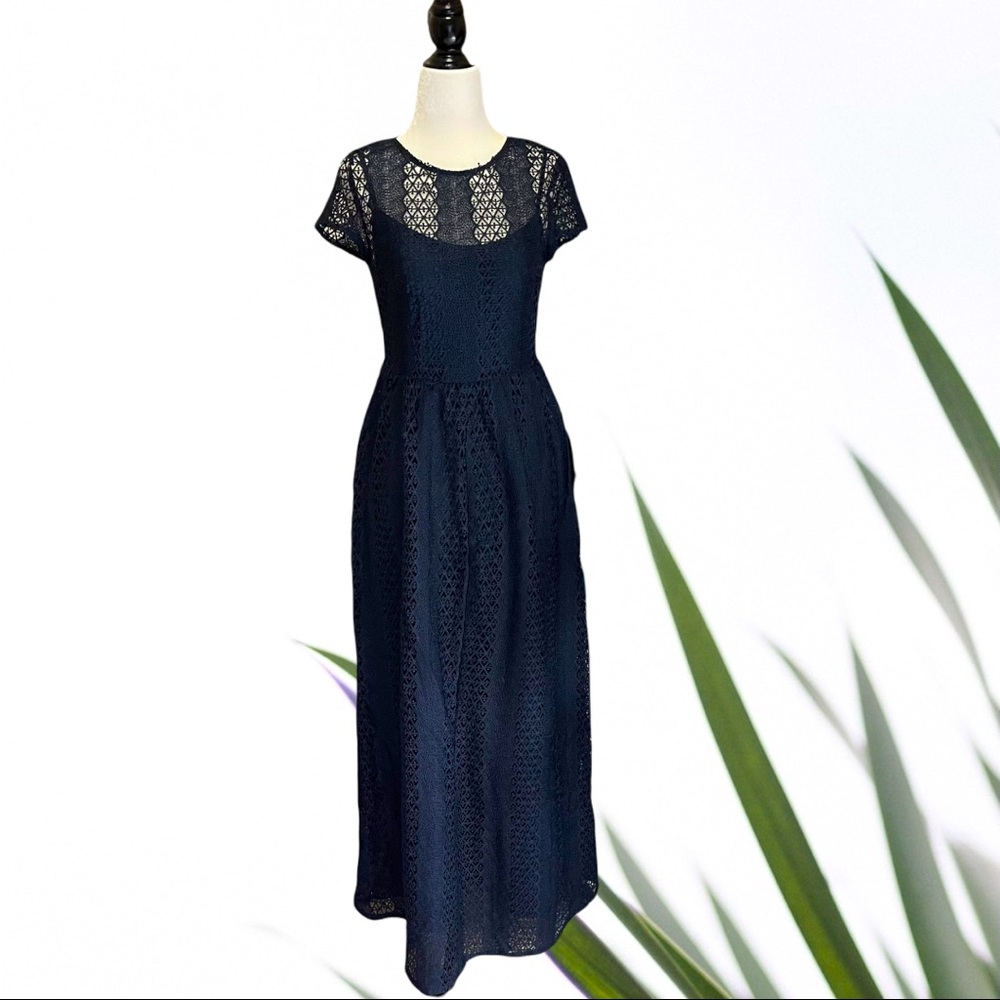 ZARA Basic| Navy Blue Maxi Dress with Lace/Eyelet overlay, fitted w Back Zip NWT